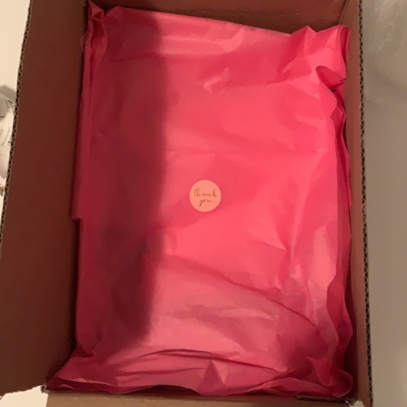 Make an offer! Everything in my store needs to go. I welcome reasonable offers! - Picture 4 of 4